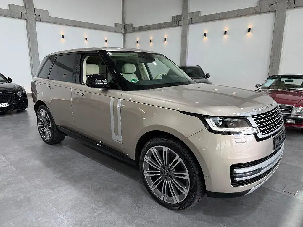 Gebraucht Land Rover Range Rover Autobiography 530 PS (389 kW) 2024 Gold SUV