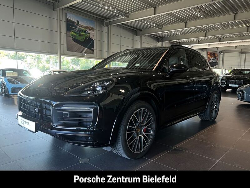Chromitschwarzmetallic Gebraucht 2022 Porsche Cayenne GTS SUV | 99.150 € (Fairer Preis) - Bild 1/2