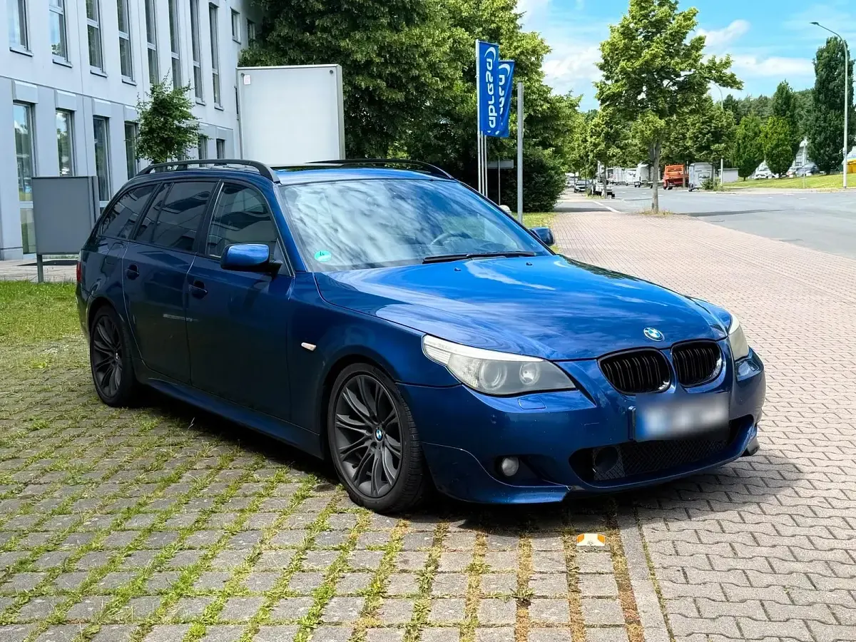 Gebraucht BMW 530 M Sport 231 PS (169 kW) 2007 Blau Kombi