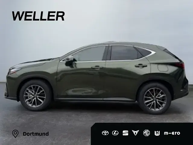 Neu Lexus NX450h+ 292 PS (214 kW) 2026 Gruen SUV