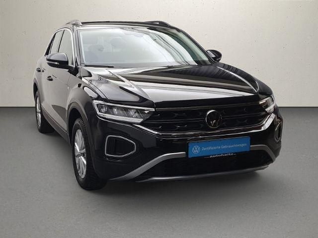 Gebraucht VW T-Roc Life 116 PS (85 kW) 2025 Deep black perleffekt SUV