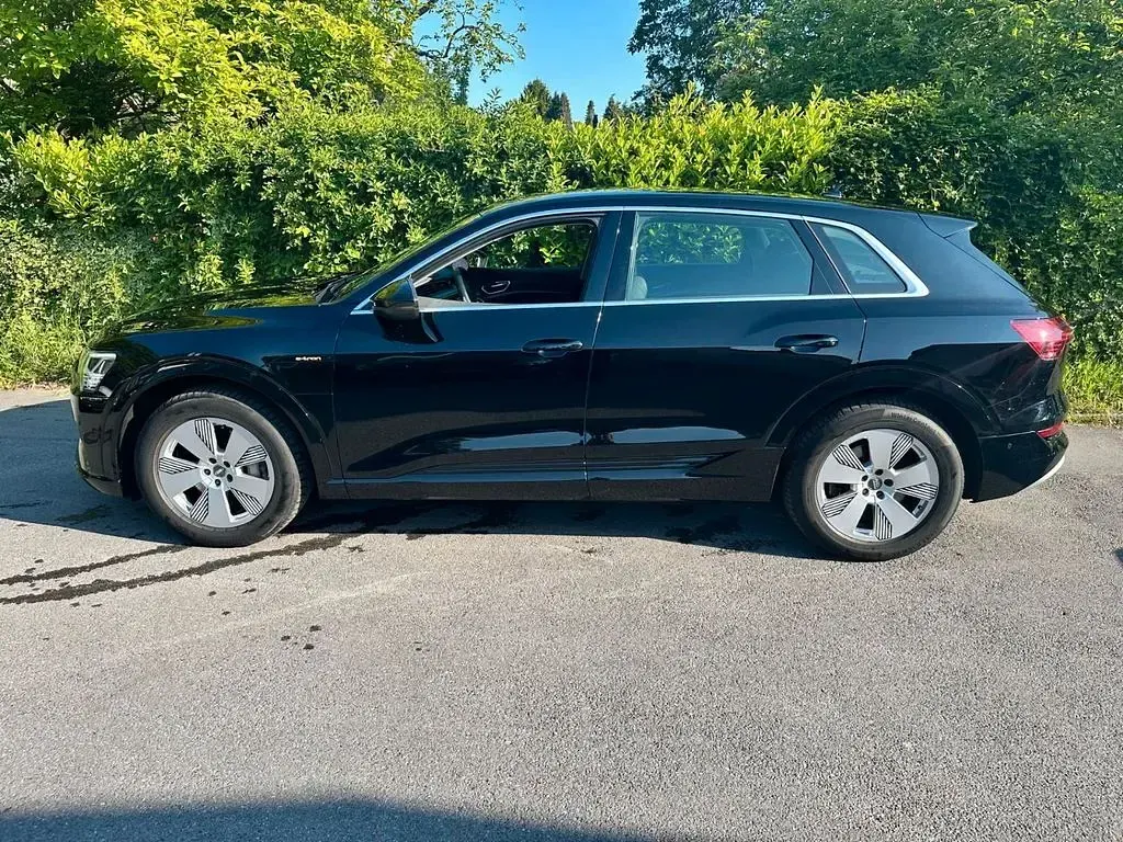 Usata Audi e-tron Advanced 300 kW (408 CV) 2020 Nero SUV