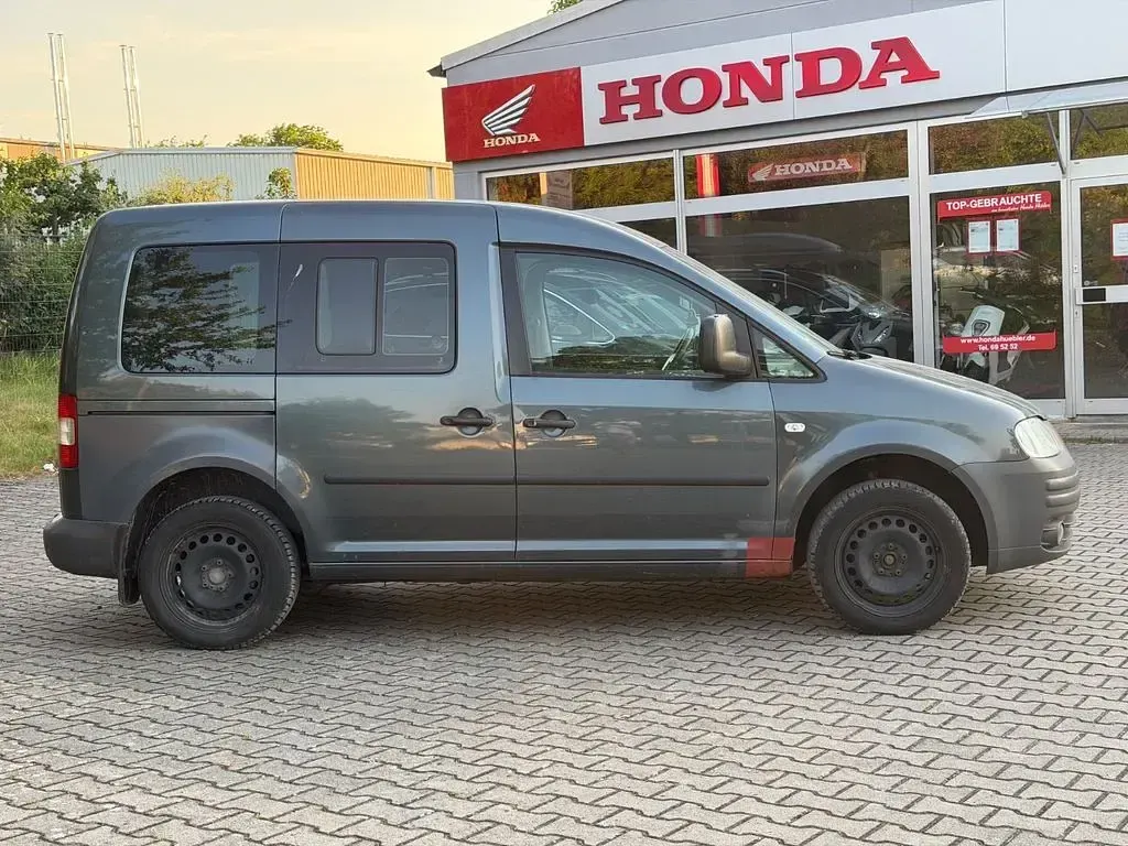 Gebraucht VW Caddy Life 105 PS (77 kW) 2005 Grau Van / Kleinbus