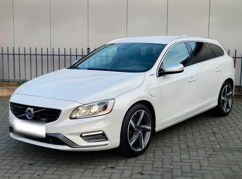 Gebraucht Volvo V60 R-Design 220 PS (161 kW) 2014 Weiß Kombi