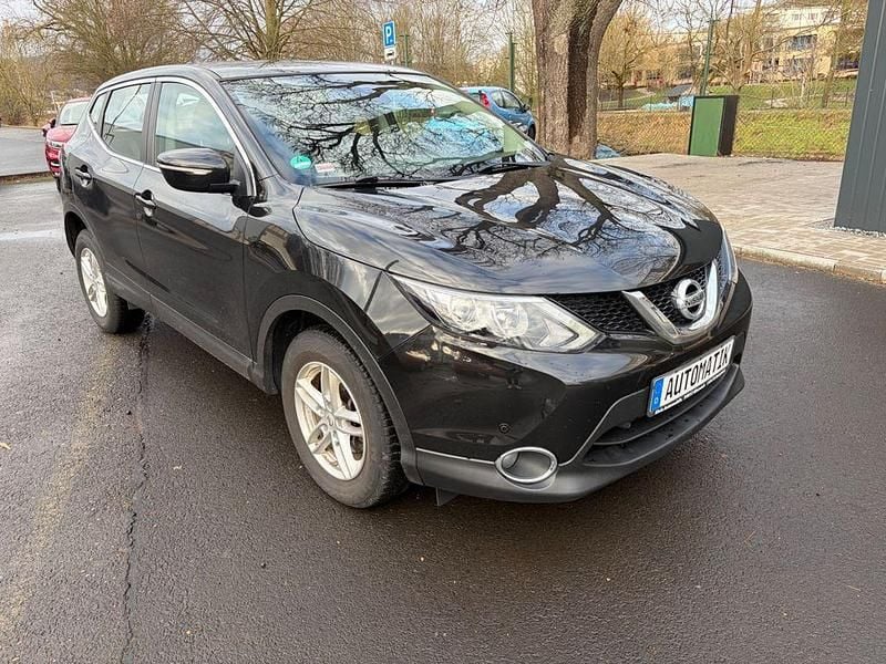 Gebraucht Nissan Qashqai Acenta 131 PS (96 kW) 2014 Schwarz SUV