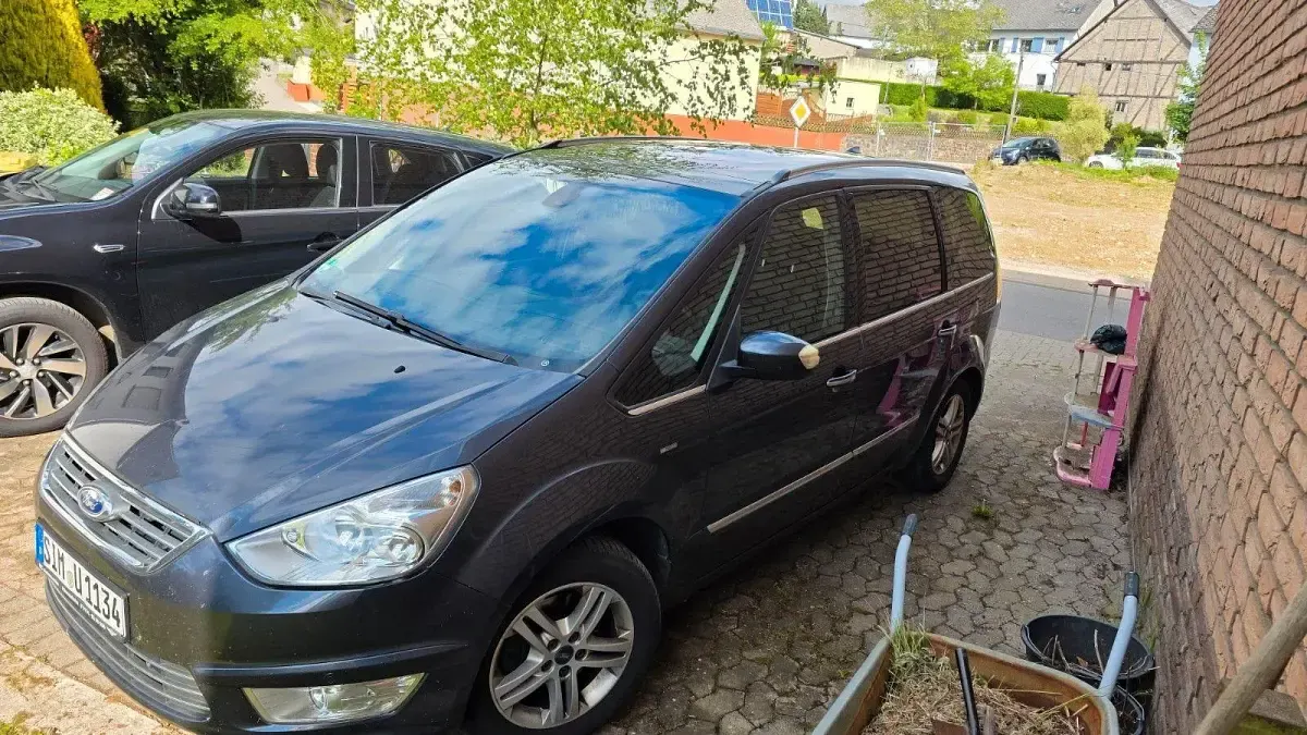 Brugt Ford Galaxy Titanium 175 HK (128 kW) 2010 Grå MPV