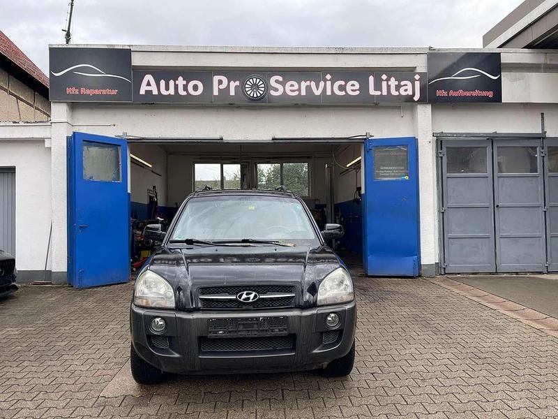 Schwarz Gebraucht 2005 Hyundai Tucson GLS SUV | 3.490 € (Fairer Preis) - Bild 1/4