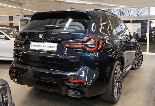 Gebraucht BMW X3 Efficient Dynamics 286 PS (210 kW) 2024 Schwarz SUV