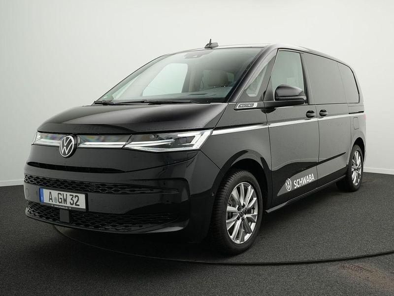 Gebraucht VW Multivan Style 150 PS (110 kW) 2025 Deep black perleffekt Van