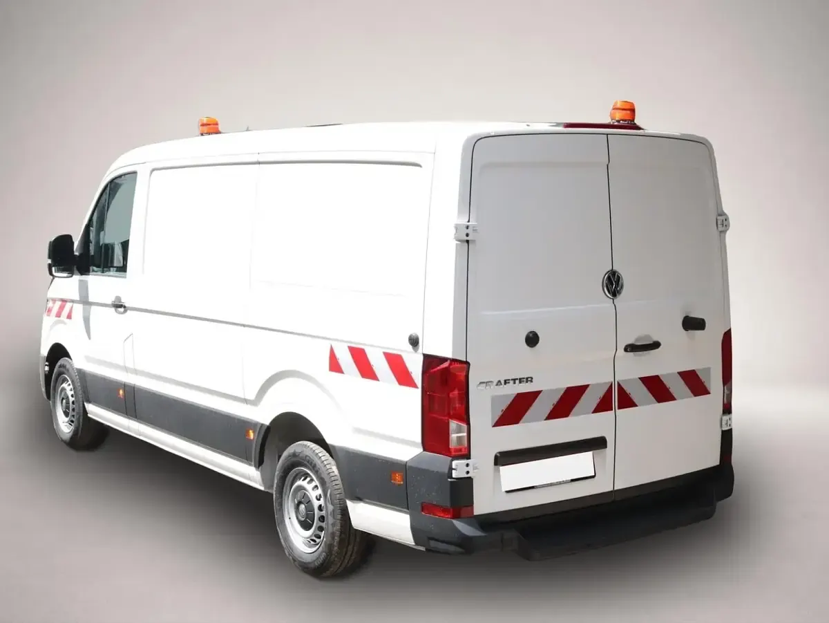 Neu VW Crafter Trendline 140 PS (102 kW) 2025 Manufacturer Van