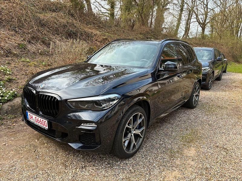 Gebraucht BMW X5 Performance 400 PS (294 kW) 2021 Schwarz SUV