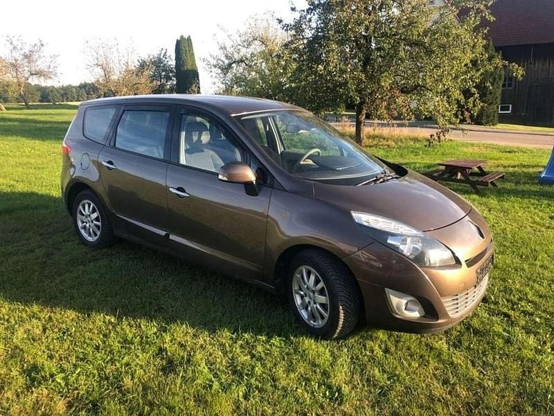 Gebraucht 2011 Renault Grand Scénic III Dynamique Van / Kleinbus | 3.600 € (Superpreis) - Bild 1/4