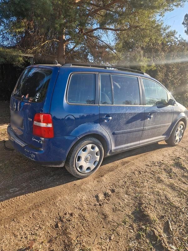 Gebraucht VW Touran 101 PS (74 kW) 2003 Blau Van / Kleinbus