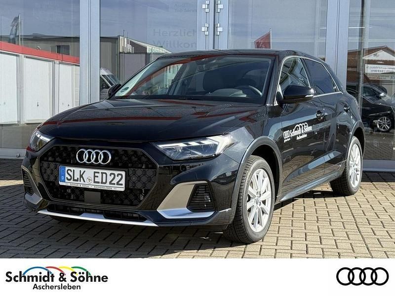 Gebraucht Audi A1 Ambiente 116 PS (85 kW) 2026 Schwarz metallic SUV