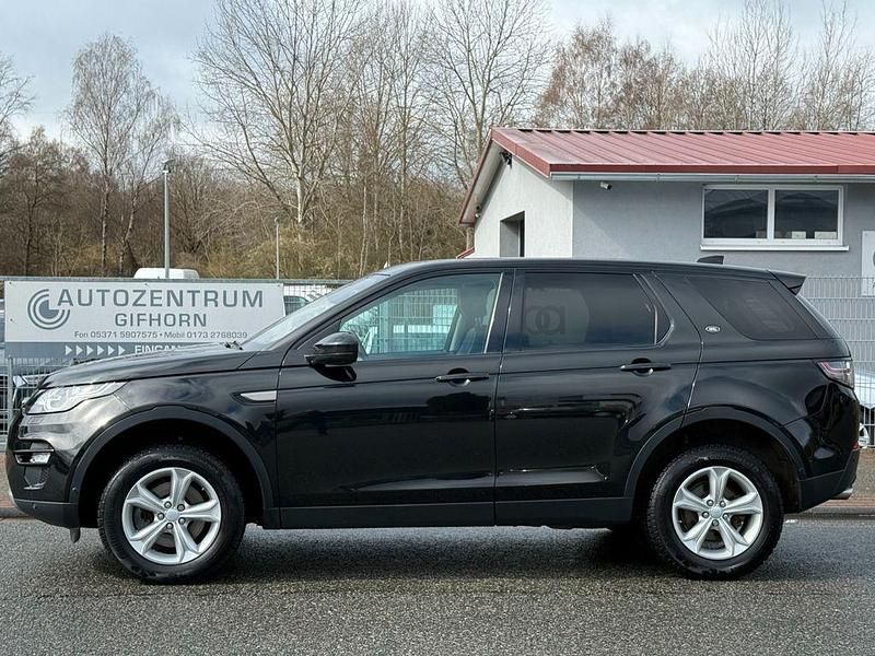 Gebraucht Land Rover Discovery 4 SE 150 PS (110 kW) 2016 Schwarz SUV