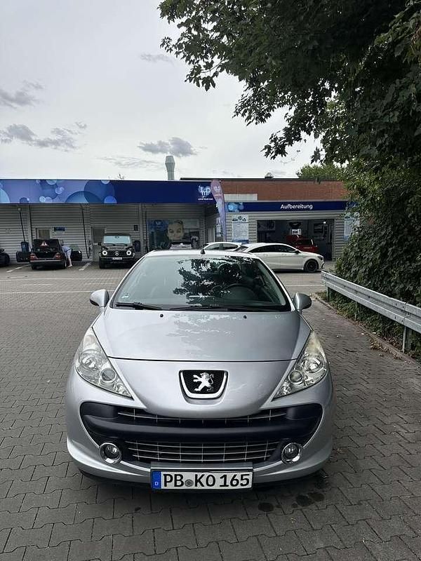 Grau Gebraucht 2008 Peugeot 207 Platinum Cabrio | 6.500 € (Teuer) - Bild 1/4