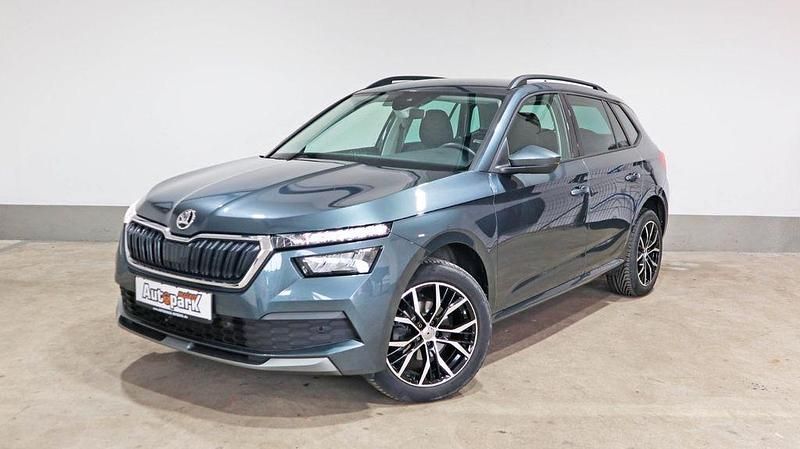 Grau Gebraucht 2020 Skoda Kamiq Ambition SUV | 19.000 € (Superpreis) - Bild 1/4