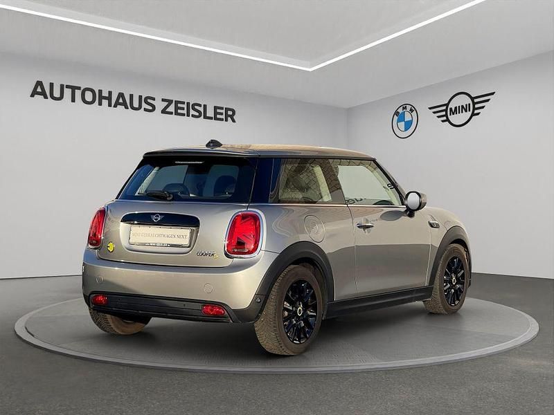 Gebraucht Mini Cooper SE Hatch 135 kW (184 PS) 2023 Grau Kleinwagen