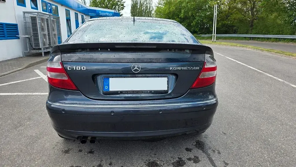 Gebraucht Mercedes CLC180 143 PS (105 kW) 2008 Grau Kleinwagen
