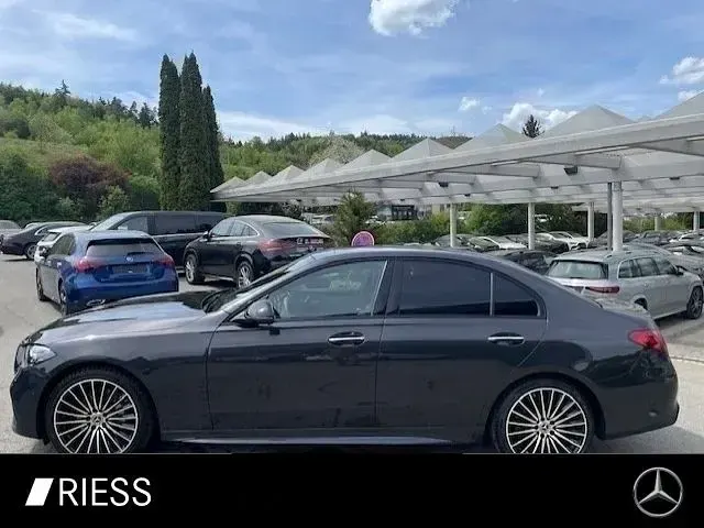 Gebraucht Mercedes C220 AMG 197 PS (144 kW) 2025 Metalliclack graphitgrau Limousine