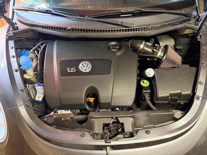 Gebraucht VW New Beetle 102 PS (75 kW) 2009 Schwarz Kleinwagen