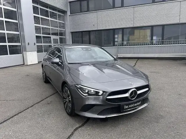 Gebraucht Mercedes CLA180 Progressive 116 PS (85 kW) 2023 Grau Coupé