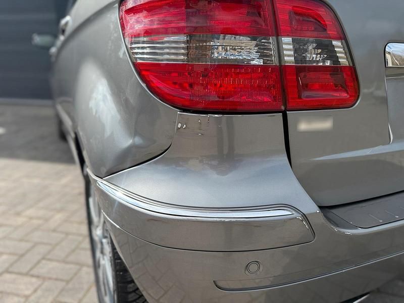 Gebraucht Mercedes B170 101 PS (74 kW) 2007 Grau Van / Kleinbus