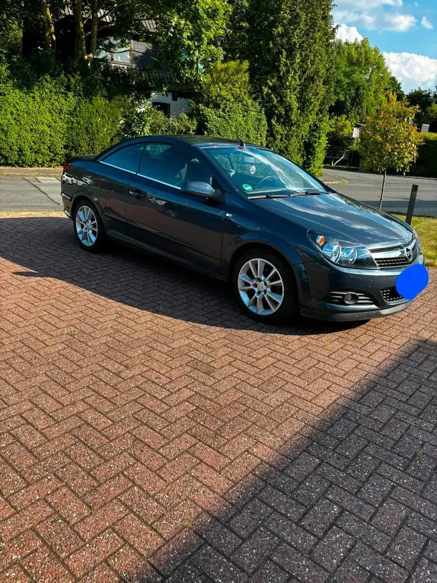 Gebraucht Opel Astra 140 PS (102 kW) 2006 Blau Cabrio