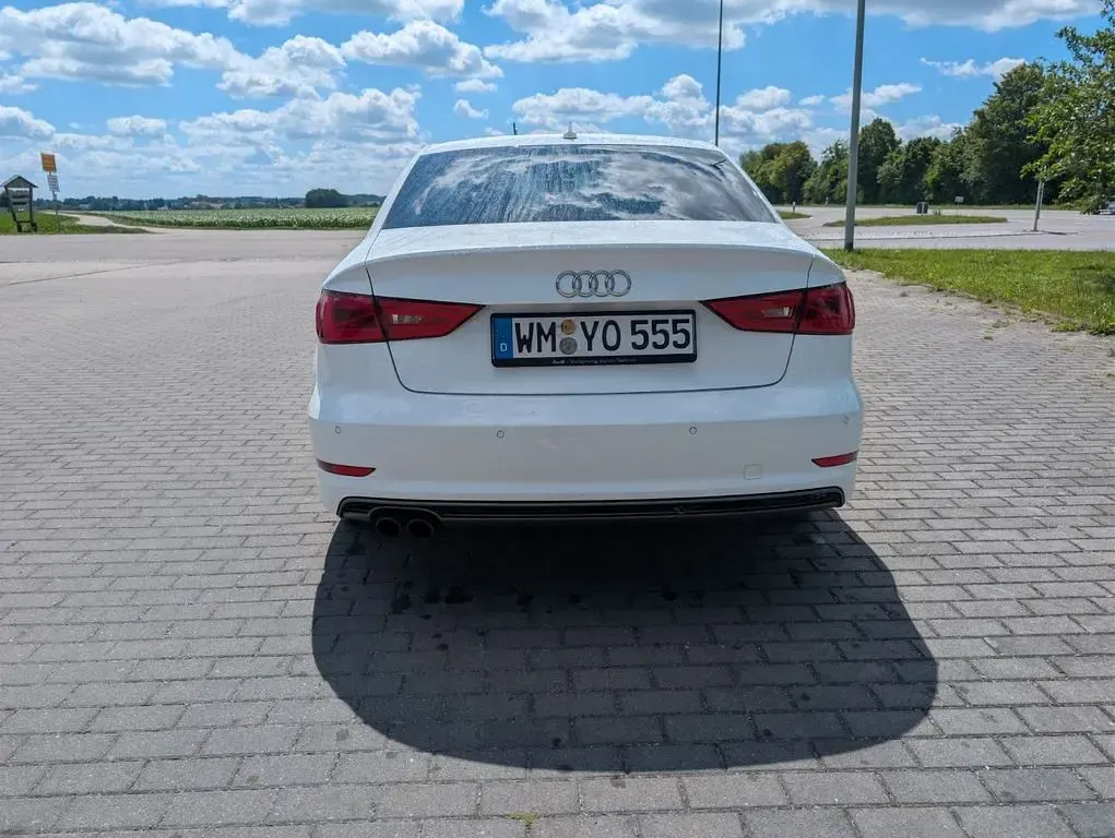 Gebraucht Audi A3 S-Line 125 PS (91 kW) 2016 Weiß Limousine