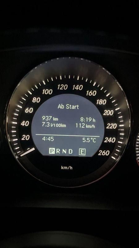 Gebraucht Mercedes C250 204 PS (150 kW) 2010 Blau Kombi