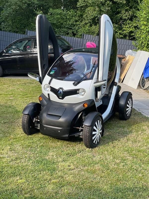 Weiß Gebraucht 2014 Renault Twizy Kleinwagen | 3.850 € (Superpreis) - Bild 1/4