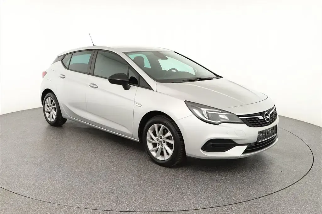 Gebraucht Opel Astra Edition 110 PS (80 kW) 2021 Silber Limousine