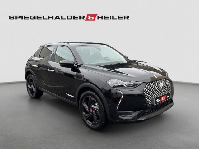 Schwarz Gebraucht 2021 DS Automobiles DS3 Crossback E-Tense Performance SUV | 23.700 € (Fairer Preis) - Bild 1/4