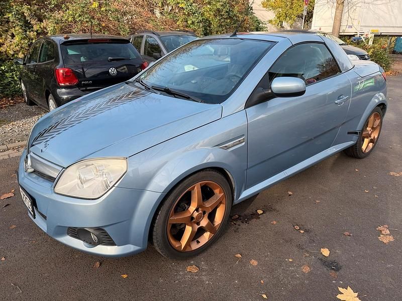 Blau Gebraucht 2005 Opel Tigra Cabrio | 1.199 € (Superpreis) - Bild 1/4
