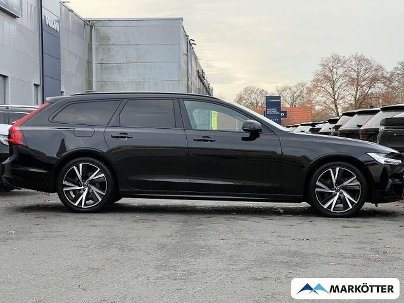 Gebraucht Volvo V90 Plus 197 PS (144 kW) 2023 Schwarz Kombi