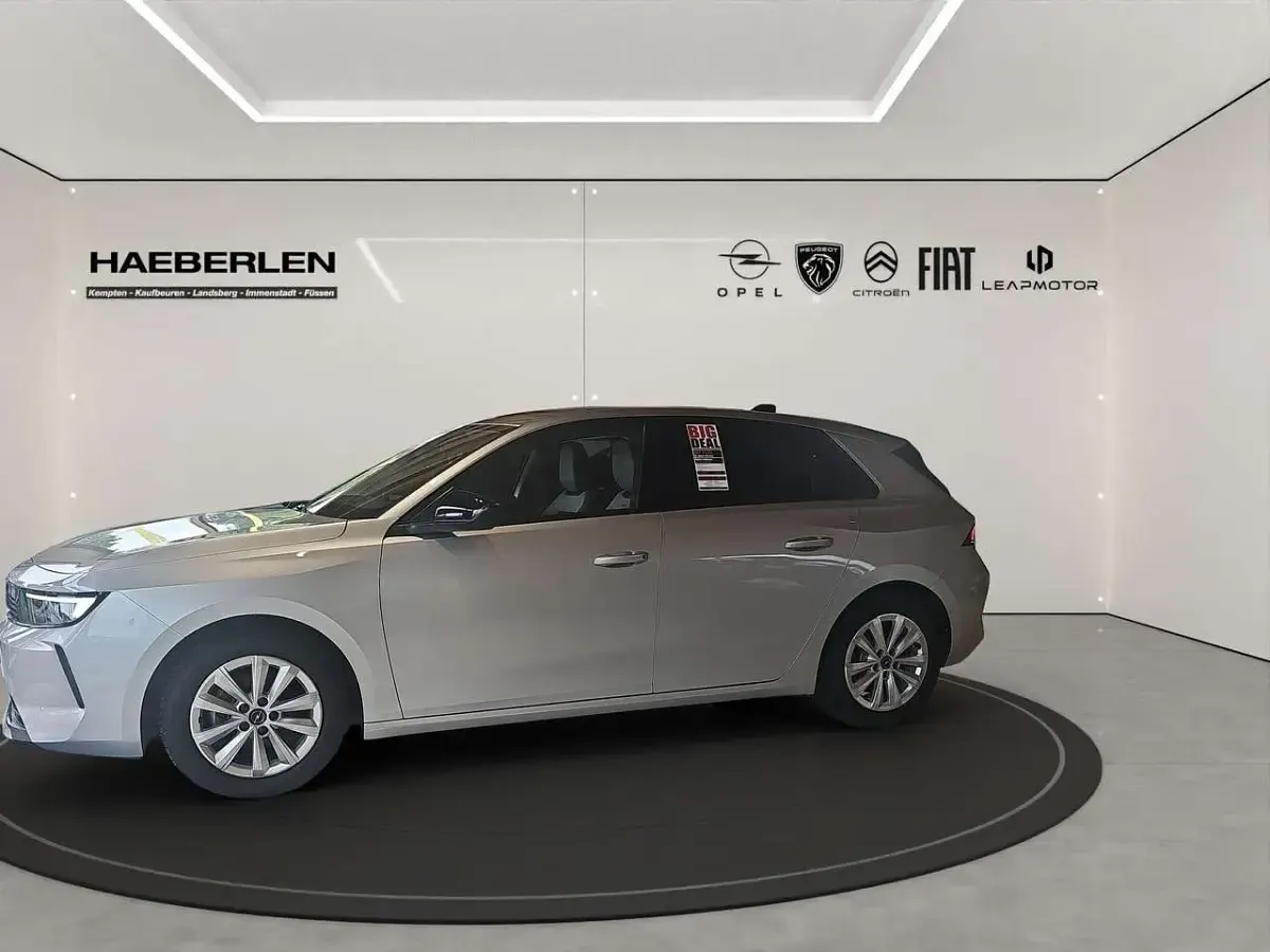Gebraucht Opel Astra Edition 110 PS (80 kW) 2023 Grau Kleinwagen
