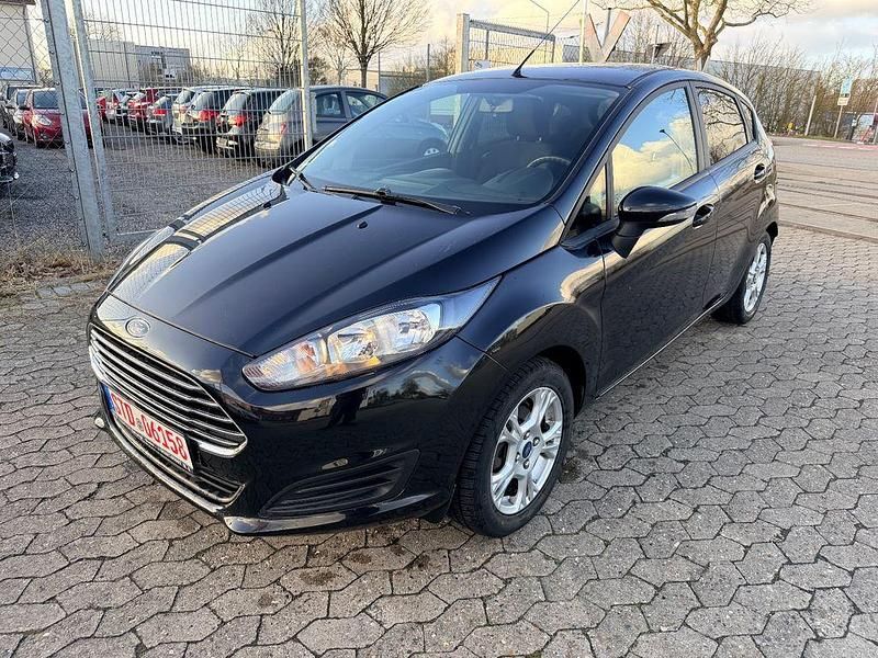 Gebraucht Ford Fiesta SYNC Edition 82 PS (60 kW) 2014 Schwarz Kleinwagen