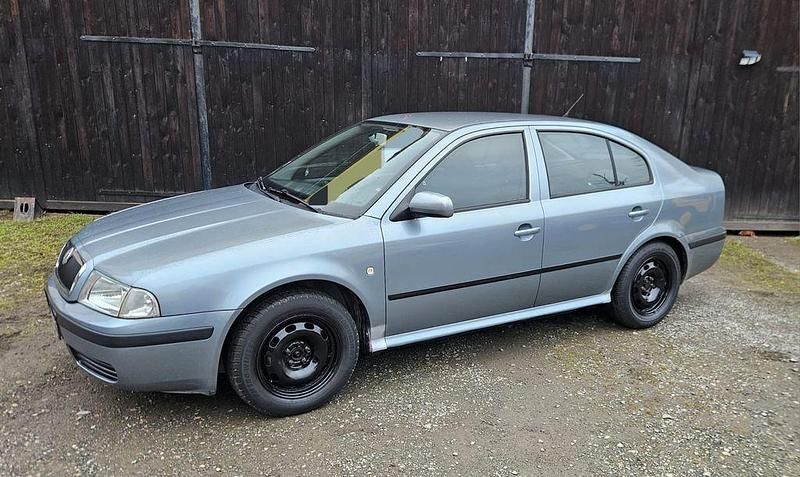 Gebraucht Skoda Octavia 102 PS (75 kW) 2004 Grau Limousine