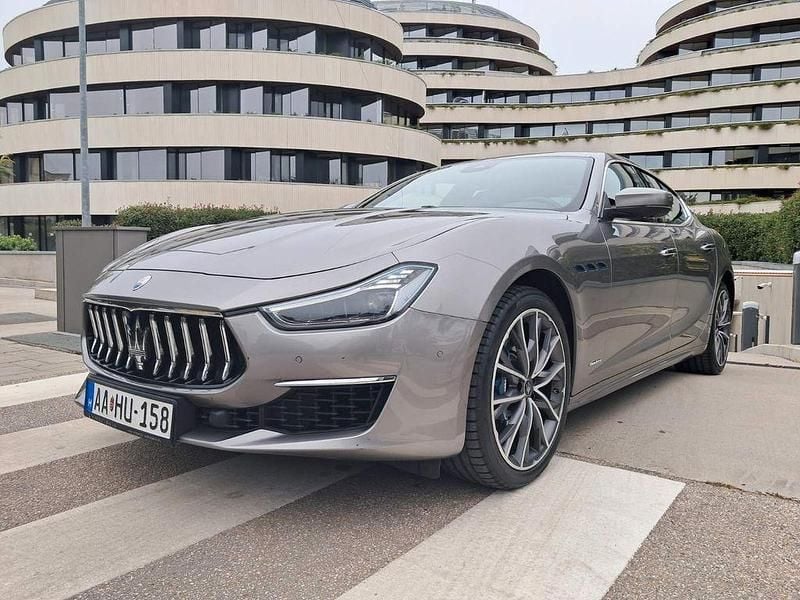 Gebraucht 2021 Maserati Ghibli GranLusso Coupé | 49.517 € - Bild 1/4