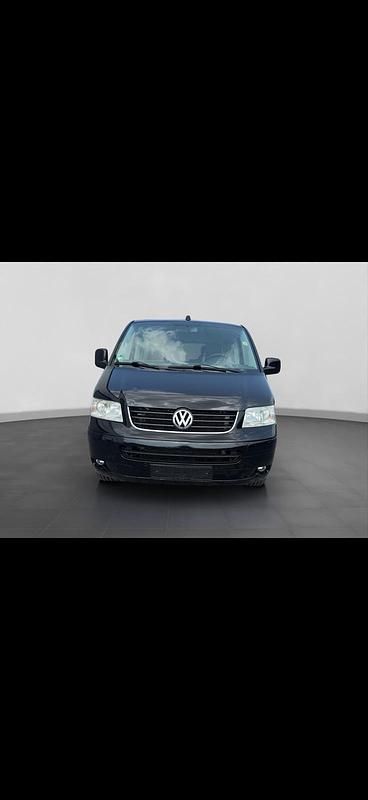 Schwarz Gebraucht 2008 VW Multivan Van / Kleinbus | 15.000 € - Bild 1/4