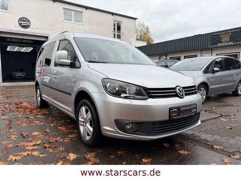 Silber Gebraucht 2013 VW Caddy Maxi Van / Kleinbus | 13.990 € - Bild 1/4