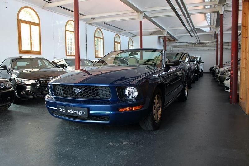 Blau Gebraucht 2008 Ford Mustang Cabrio | 9.990 € (Fairer Preis) - Bild 1/4