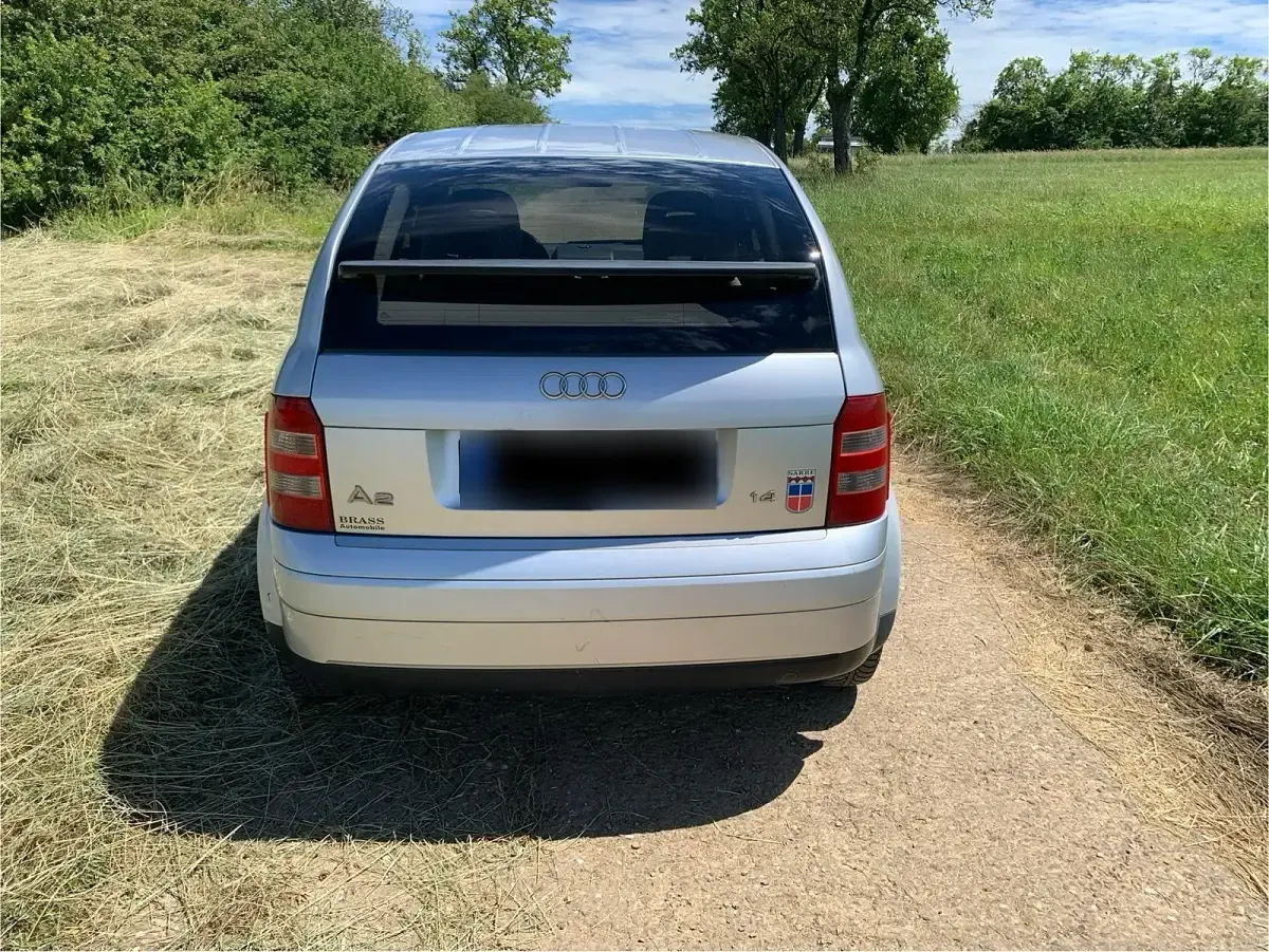 Gebraucht Audi A2 75 PS (55 kW) 2001 Silber Kleinwagen