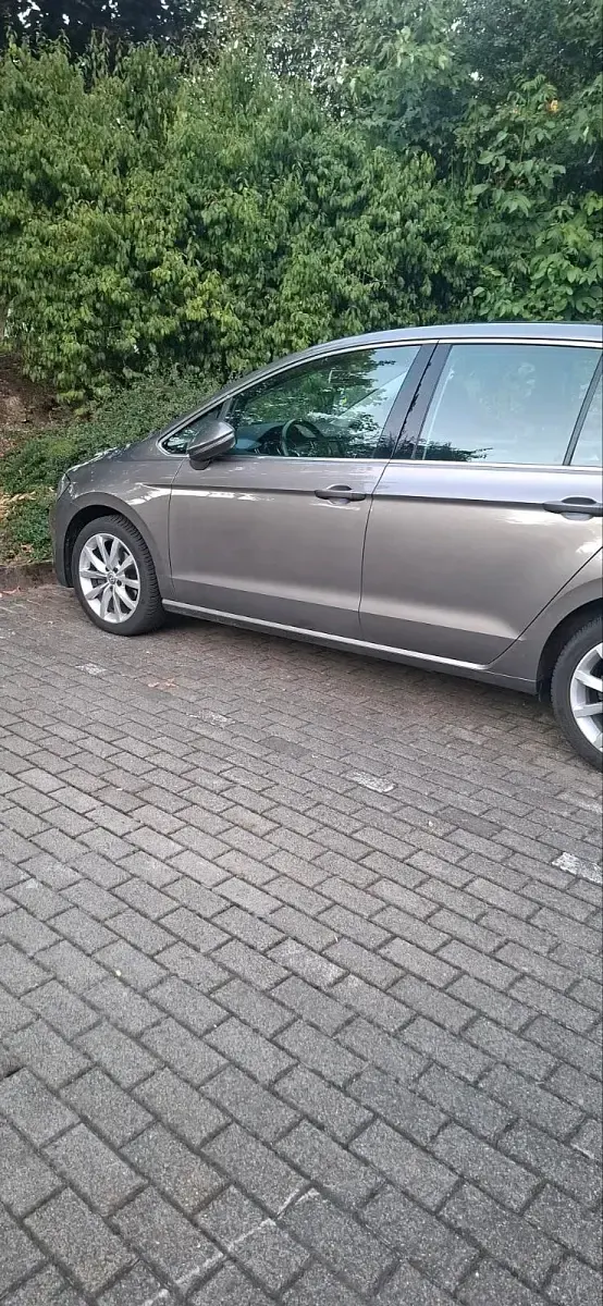 Gebraucht VW Golf VII 125 PS (91 kW) 2015 Grau Kleinwagen