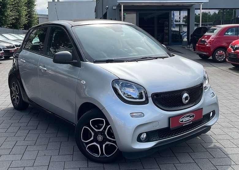 Schwarz Gebraucht 2018 Smart ForFour Cabrio | 13.250 € (Fairer Preis) - Bild 1/4