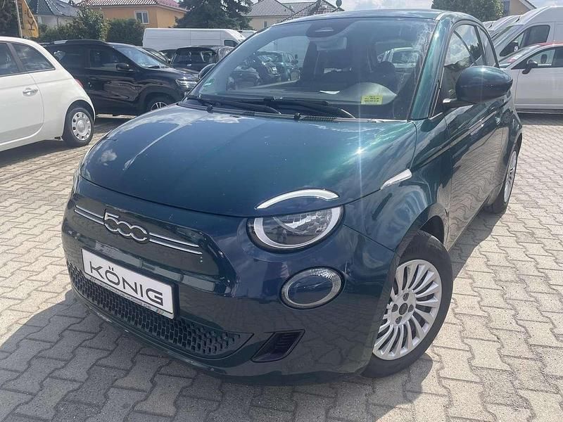 Gebraucht Fiat 500e 86 kW (118 PS) 2023 Grün Kleinwagen