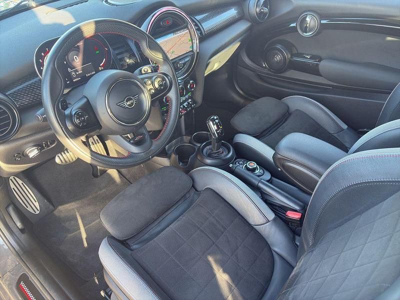 Gebraucht Mini John Cooper Works 231 PS (169 kW) 2020 Grau Kleinwagen