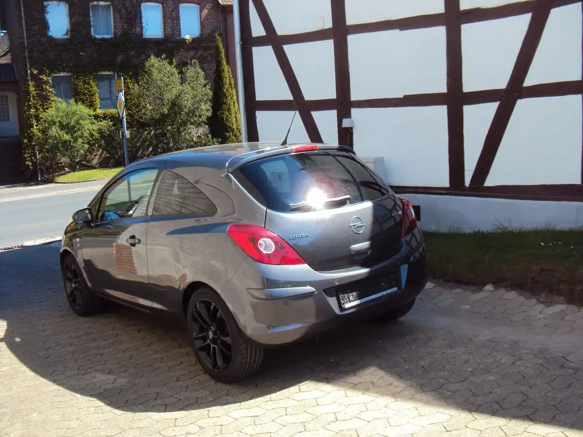 Gebraucht Opel Corsa 69 PS (50 kW) 2010 Kleinwagen