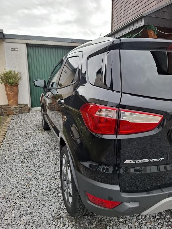 Gebraucht Ford Ecosport 125 PS (91 kW) 2017 Schwarz SUV