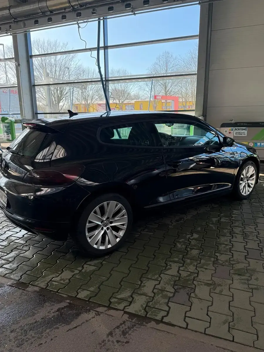 Gebraucht VW Scirocco Life 140 PS (102 kW) 2014 Schwarz Coupé
